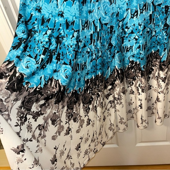 Julian Taylor Floral Blue and Black Women's Dress size 18 - Picture 2 of 13